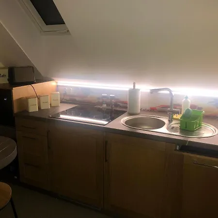 Vanessa U Podnoza Gor, Nad Jeziorem Czorsztynskim Harklowa