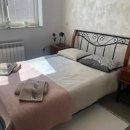 Vanessa U Podnoza Gor, Nad Jeziorem Czorsztynskim Lägenhet Harklowa